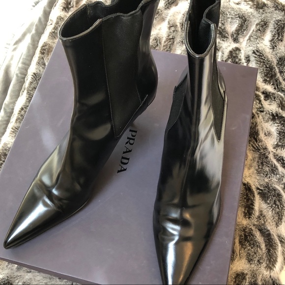 prada spazzolato boots